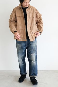 シンプルだからこそ際立つデニムの男前な表情