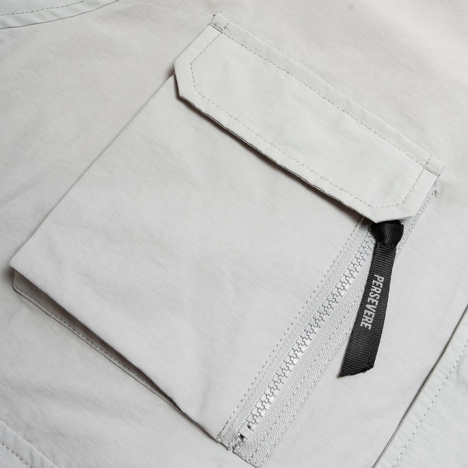 【ラスト1点 L 】water-repellent multi-pocket utility jacket / オフホワイト
