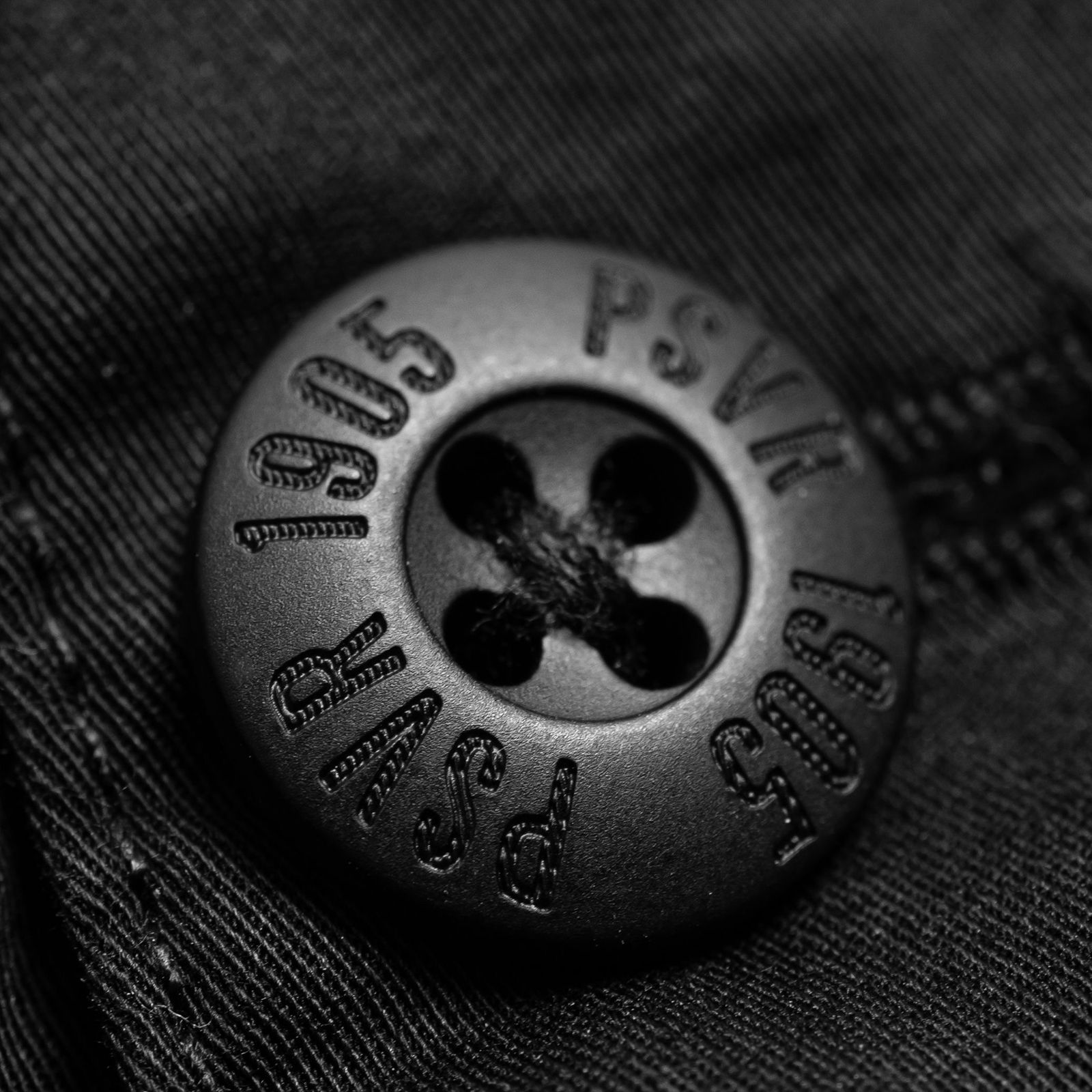 【ラスト1点 M 】washed multi-pocket cargo shorts / ブラック