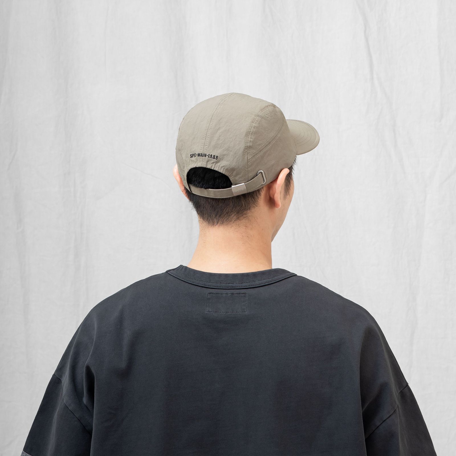 spliced 5-panel water-repellent nylon cap
