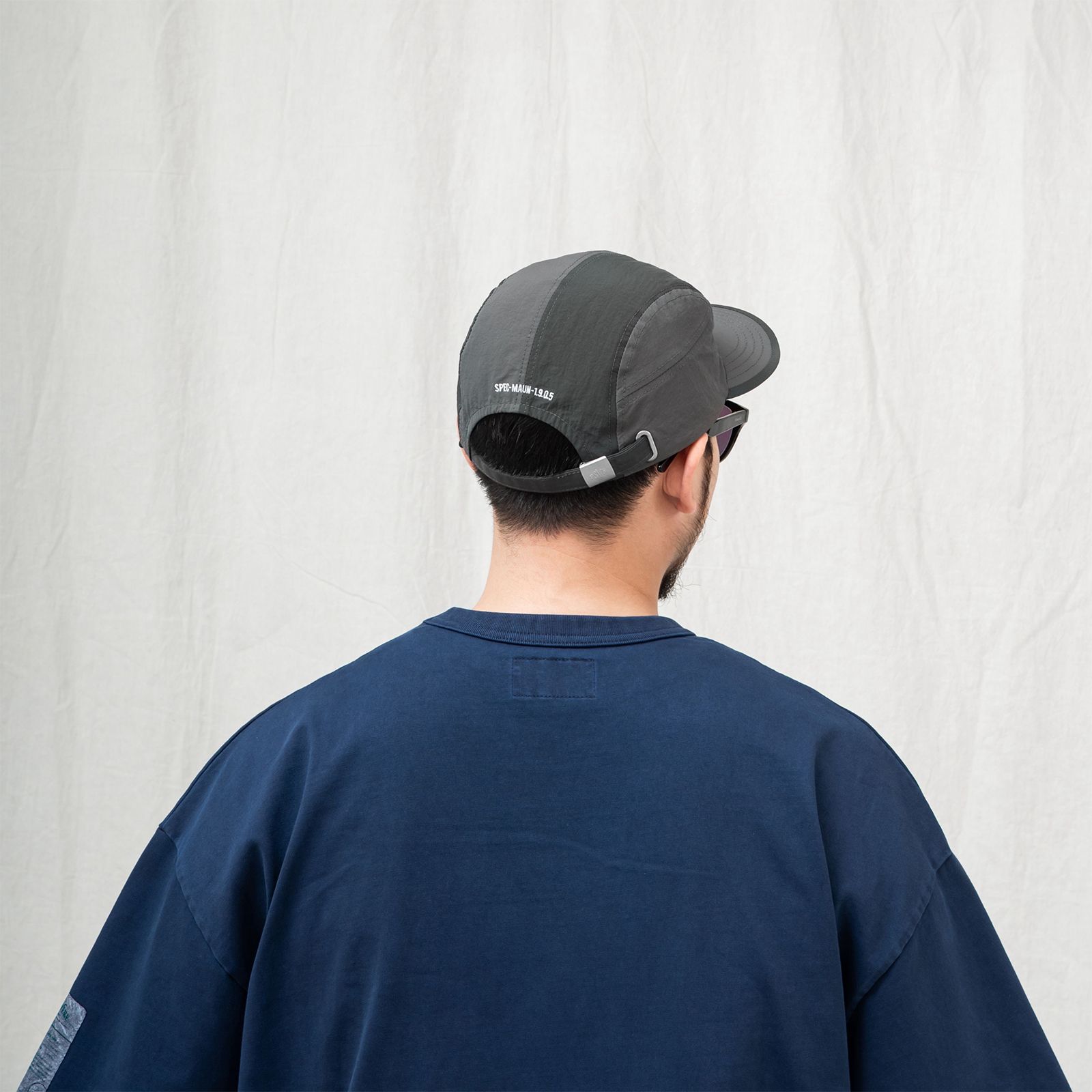 spliced 5-panel water-repellent nylon cap