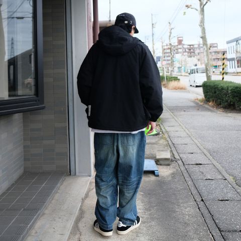 着膨れし過ぎず防寒性も考慮したカジュアルコーデ