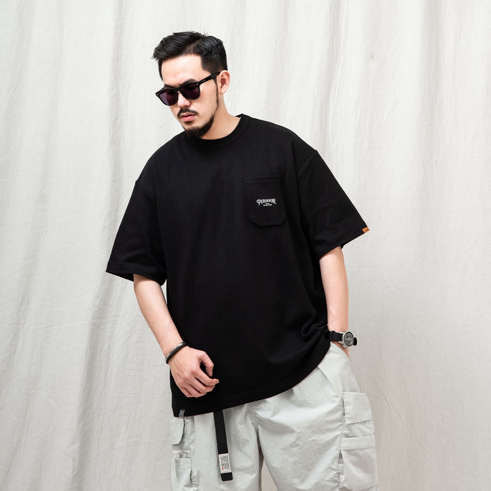 【ラスト1点 L 】hexagonal pocket classic t-shirt / ブラック