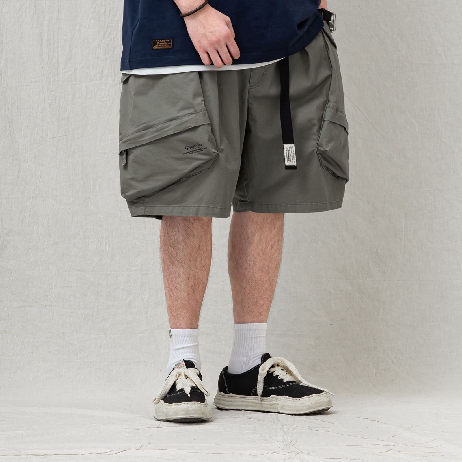 【ラスト1点 M 】washed multi-pocket cargo shorts / グリーングレー