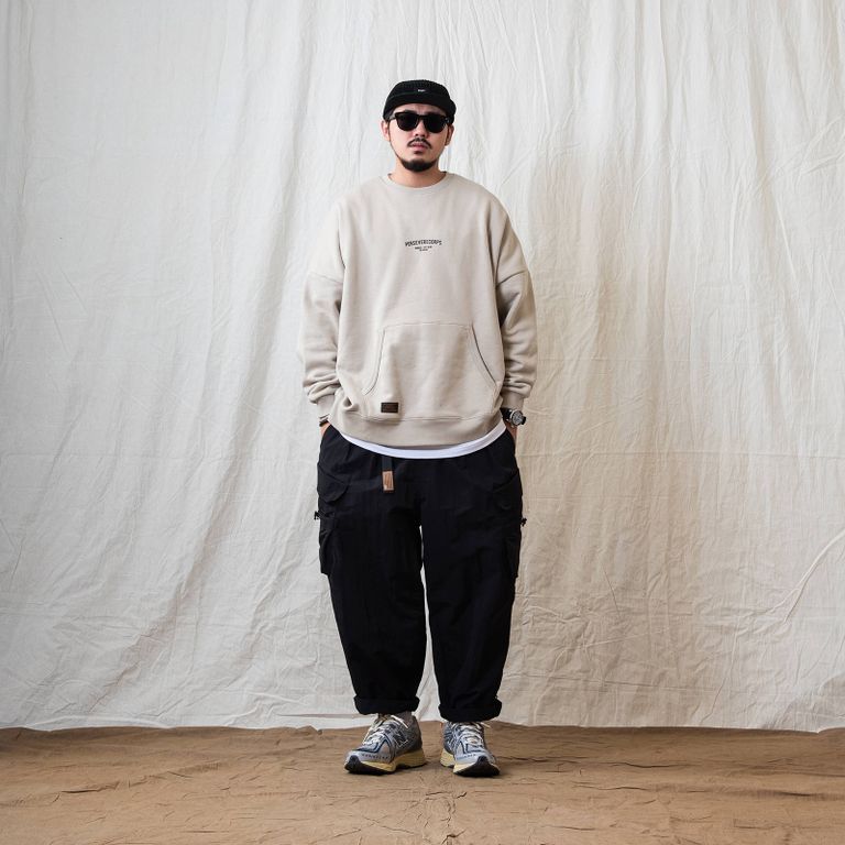 180cm 80kg : 着用サイズ XL
