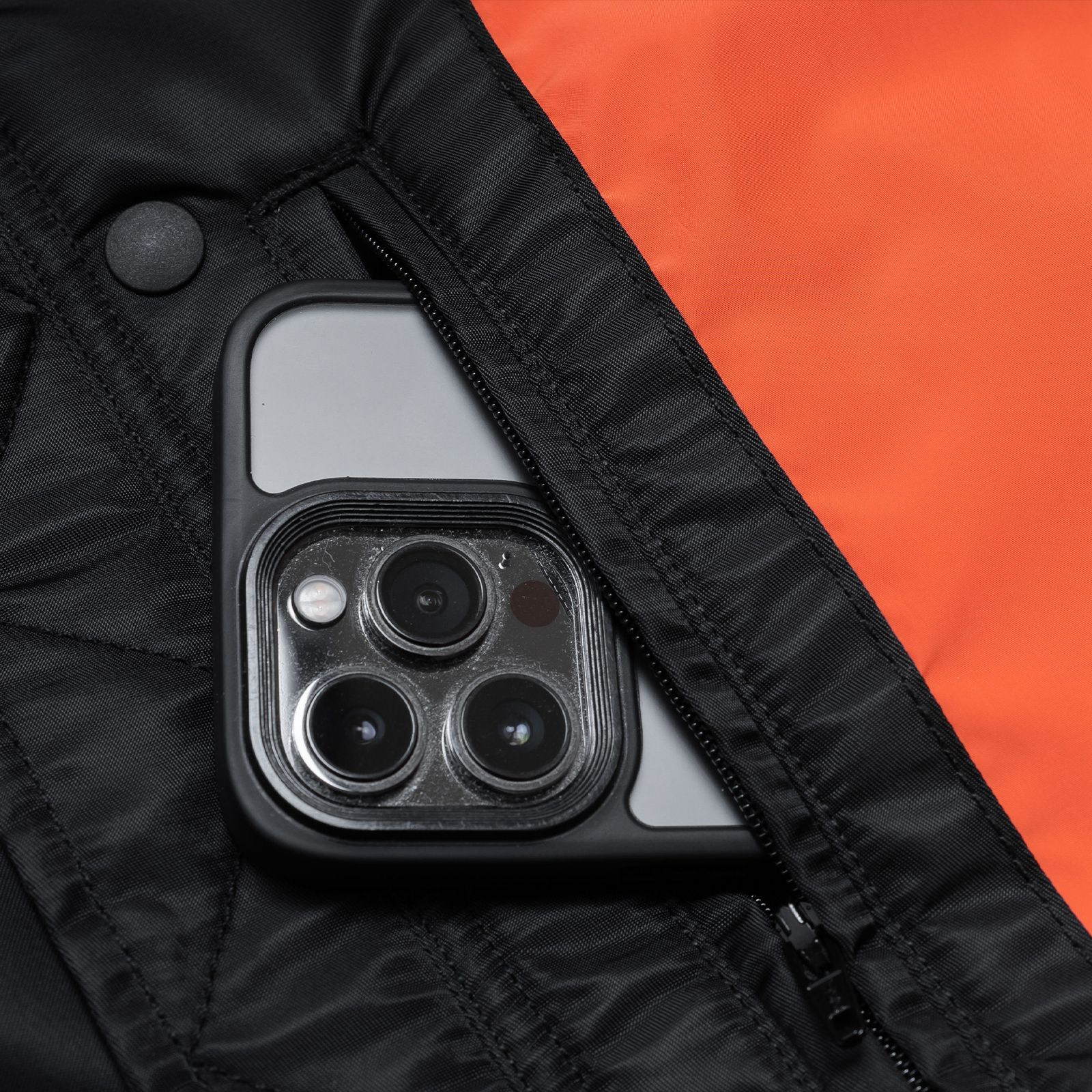 【ラスト1点 L 】water-repellent padded ma-1 jacket/ ブラック