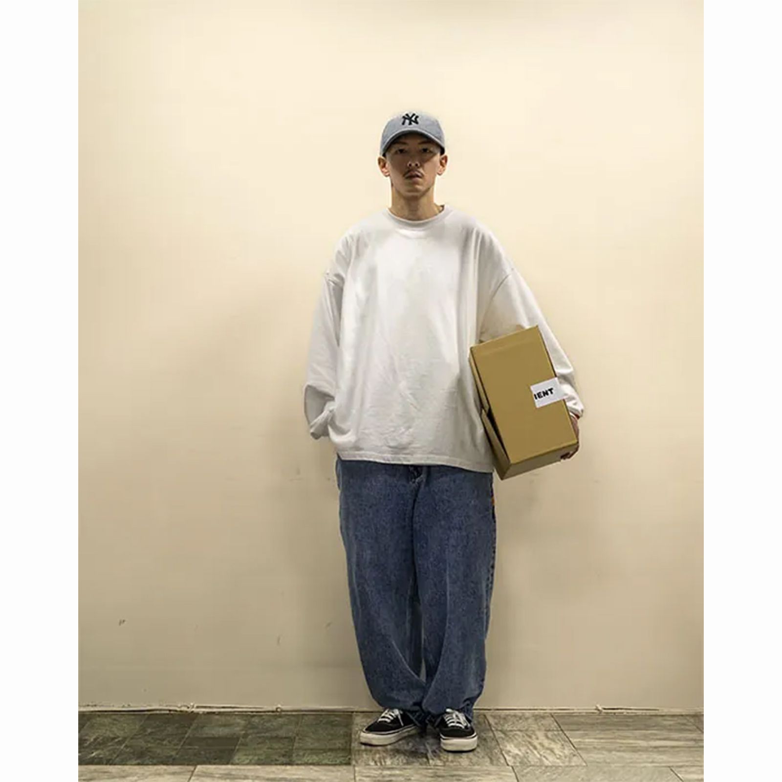 【ラスト1点 2 】WASHED DENIM PANTS / ライトブルー