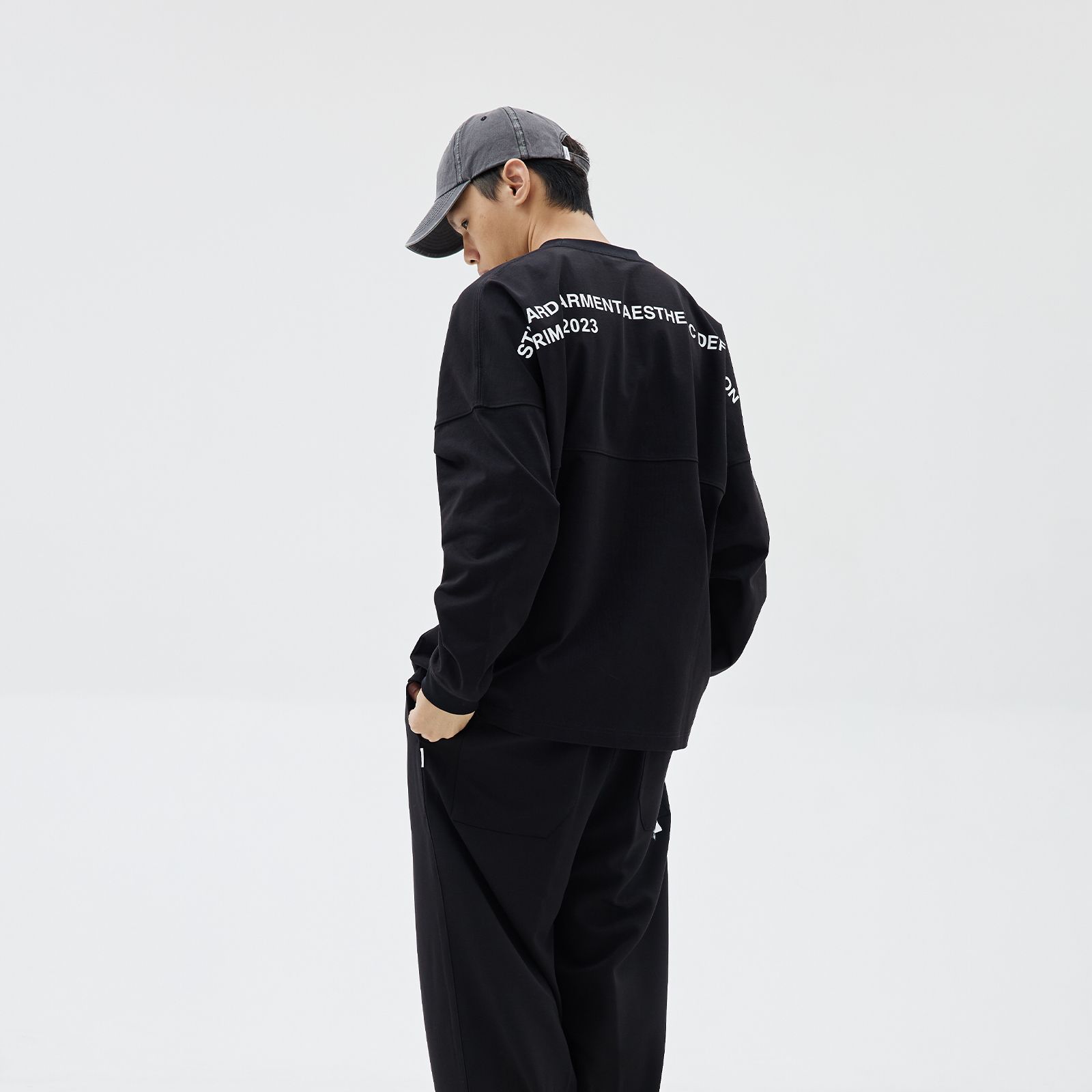 【ラスト1点 L】Slogan printing lap / ブラック