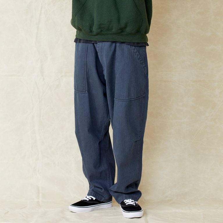 180cm : 着用サイズ 34(L)