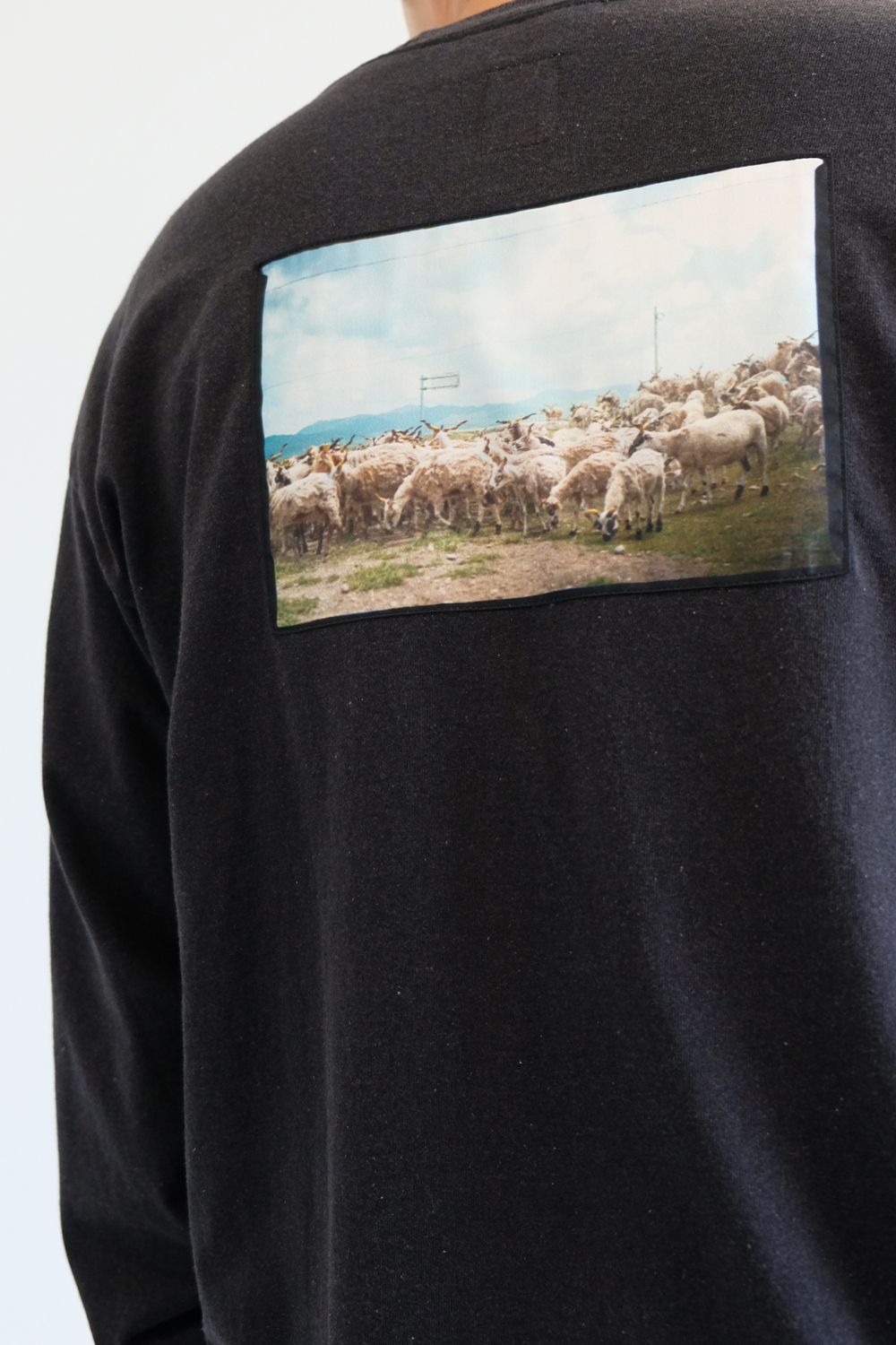 ロンTEE +デニムスタイルをシルエットで差別化
