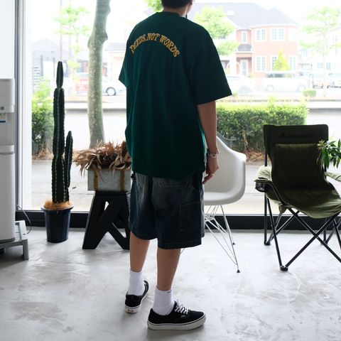 夏のストリートカジュアルコーデ