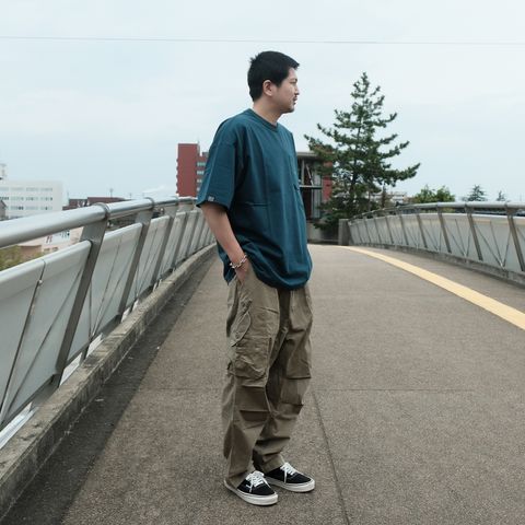 大人も着やすい色TEEスタイル