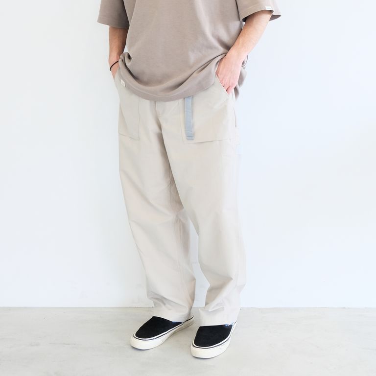 170cm 58kg : 着用サイズ M