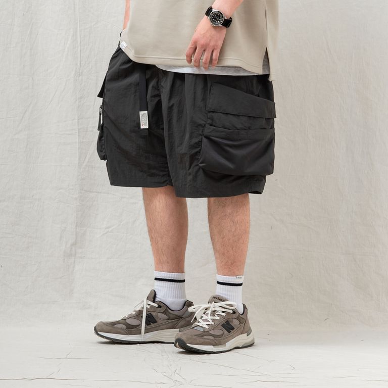 180cm 80kg : 着用サイズ XL