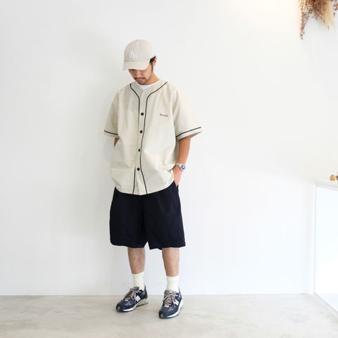 Tシャツスタイルだけでは物足りない方必見。ベースボールシャツを使用した夏コーデ
