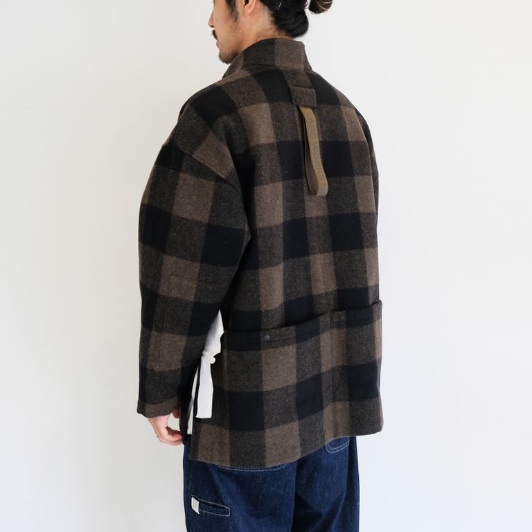 170cm 58kg : 着用サイズ S-M