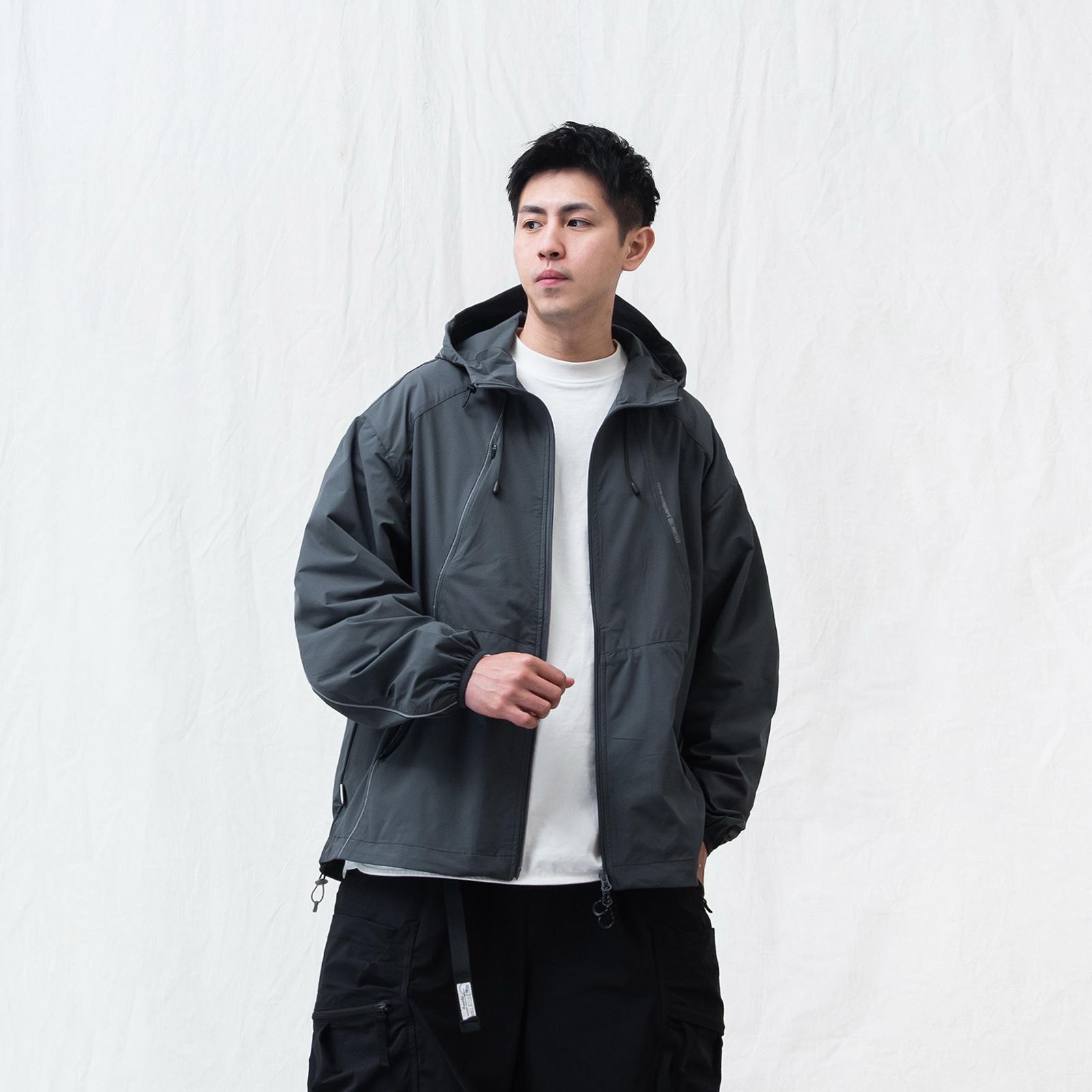 multi-season functional jacket / ダークグレー