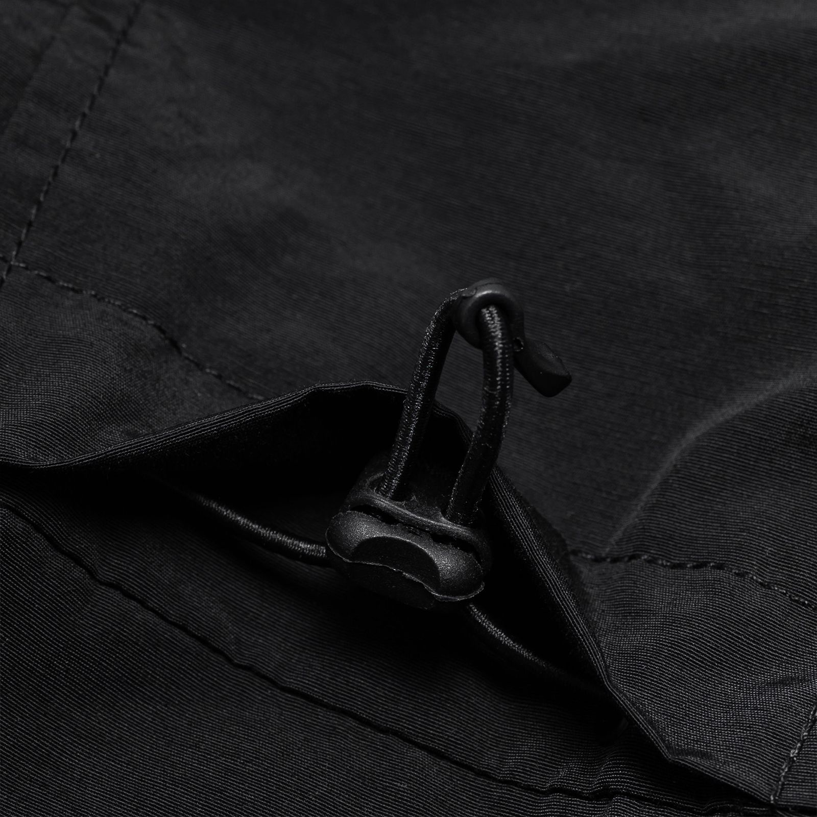 【ラスト1点 XL 】water-repellent multi-pocket utility jacket / ブラック