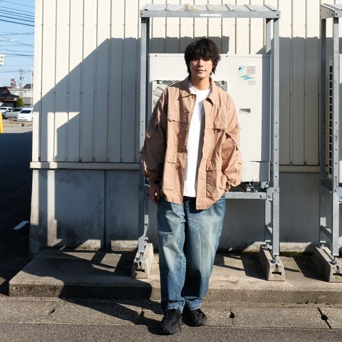 秋らしい配色でストリートな気分にアメカジスタイルを楽しむ