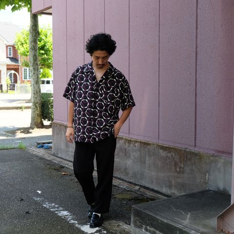 【2023.7.16(Sun) 】大人の男好みな不良っぽさを品良く着こなす夏の柄シャツコーデ