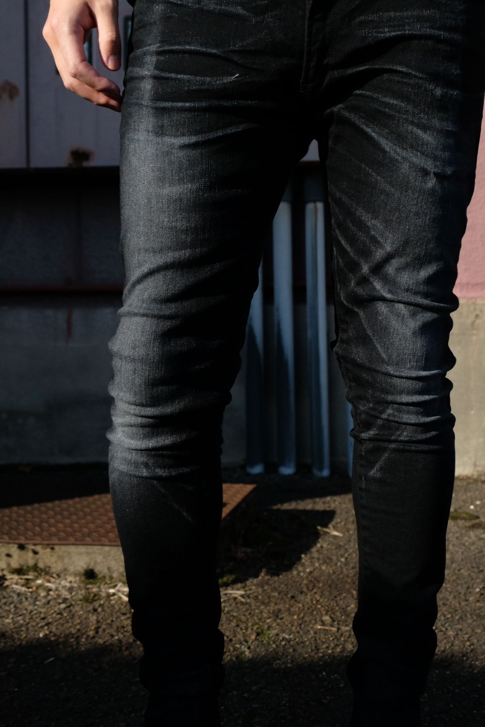 【RESOUNDCLOTHING 20AW STYLE】柔らかな印象のメランジパーカーをスタイリッシュに着こなす