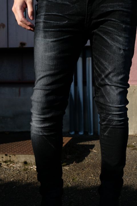 【RESOUNDCLOTHING 20AW STYLE】柔らかな印象のメランジパーカーをスタイリッシュに着こなす