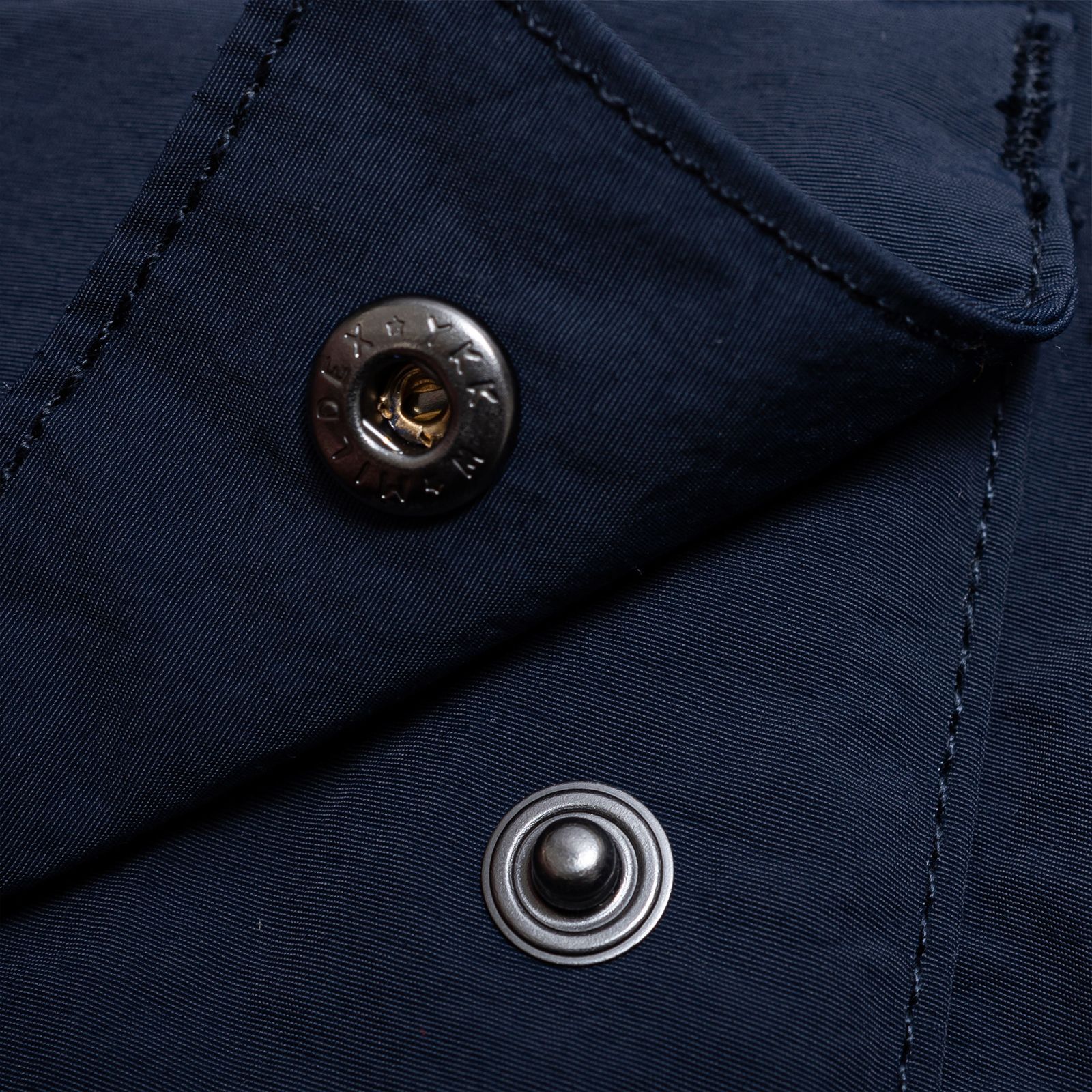 【ラスト1点 XL 】water-repellent nylon cargo shorts / ダークブルー