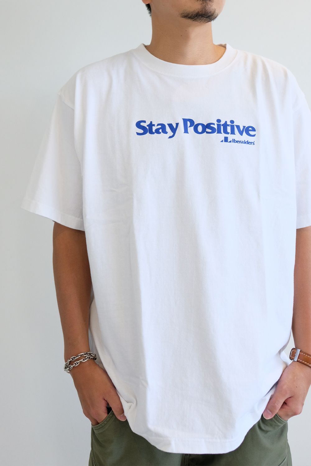 【リベレイダース スポットアイテム】stay positive tee style
