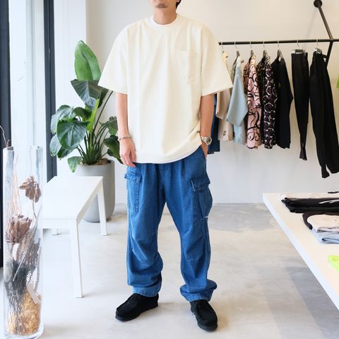シンプルな着こなしだからこそアイテム選びって凄く大事