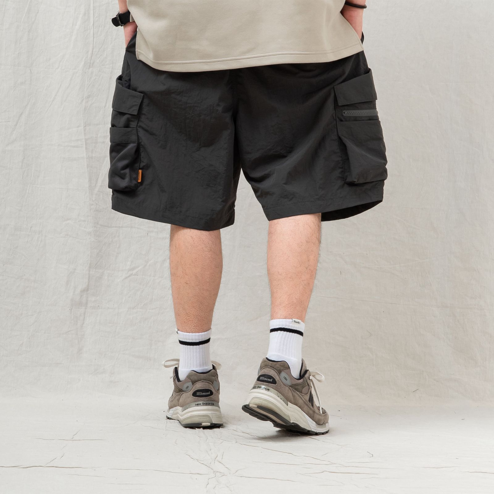 【ラスト1点 L 】water-repellent nylon cargo shorts / チャコールグレー