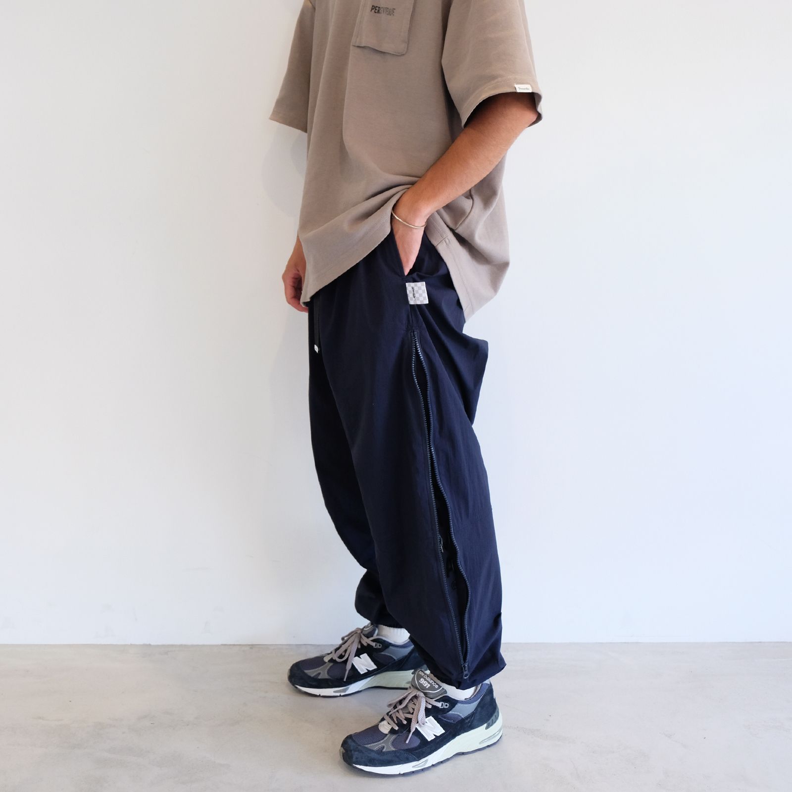 LAPRIMA zipper trousers ラプリマ ナイロンパンツ-