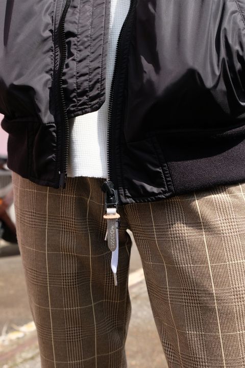 MA-1を今っぽく、そして上品に着こなす