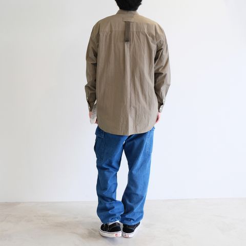 シャツが丁度良い今の時期にピッタリなスタイル