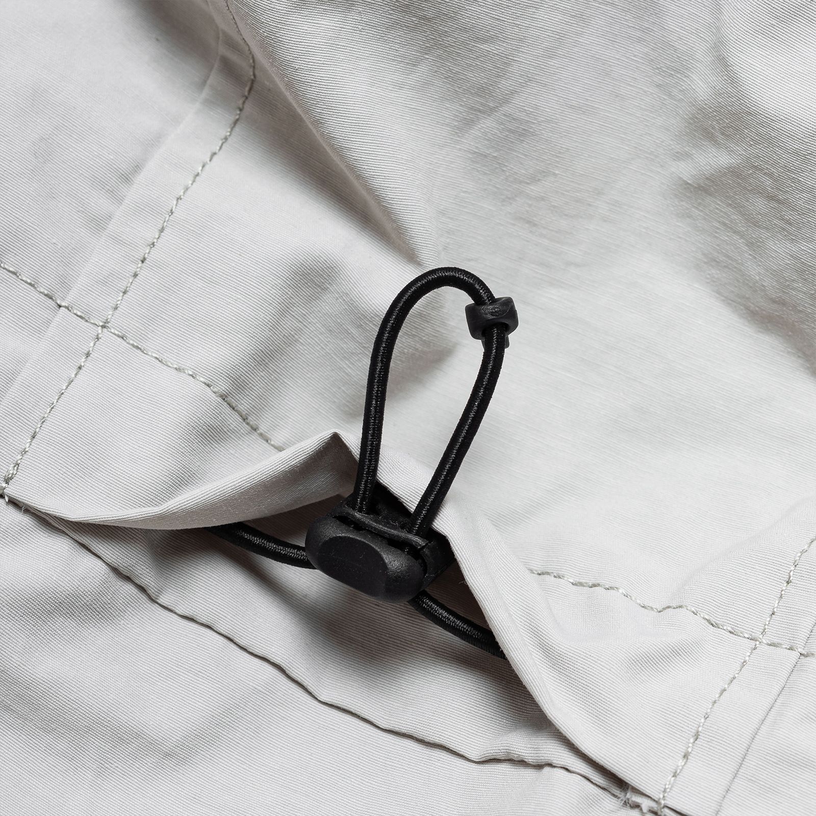 【ラスト1点 L 】water-repellent multi-pocket utility jacket / オフホワイト