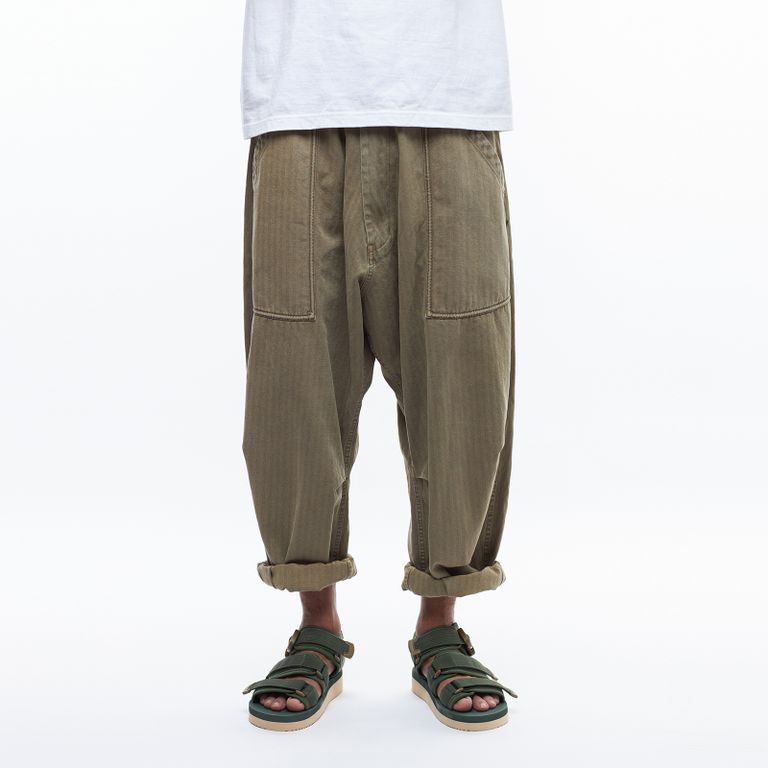 180cm : 着用サイズ 34(L)