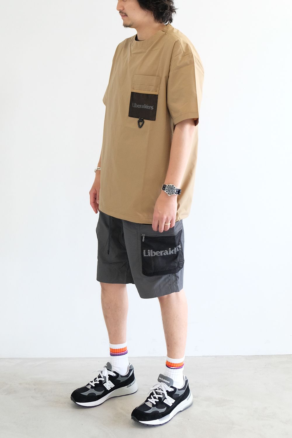 機能面にも優れたTシャツ+ショーツスタイル