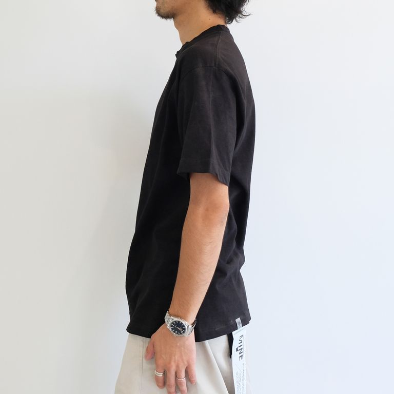 170cm 58kg : 着用サイズ 2