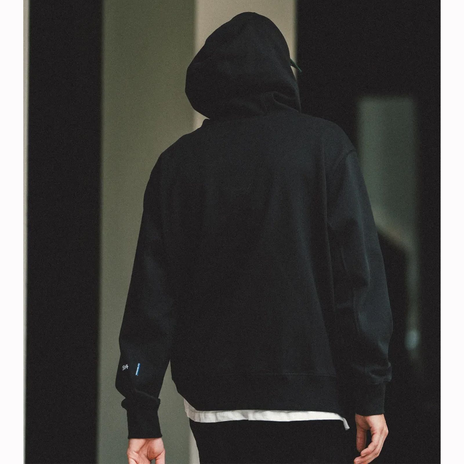 The Mall Hoodie / ブラック