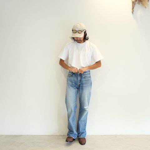 懐かしくも今っぽいフレアデニムスタイル