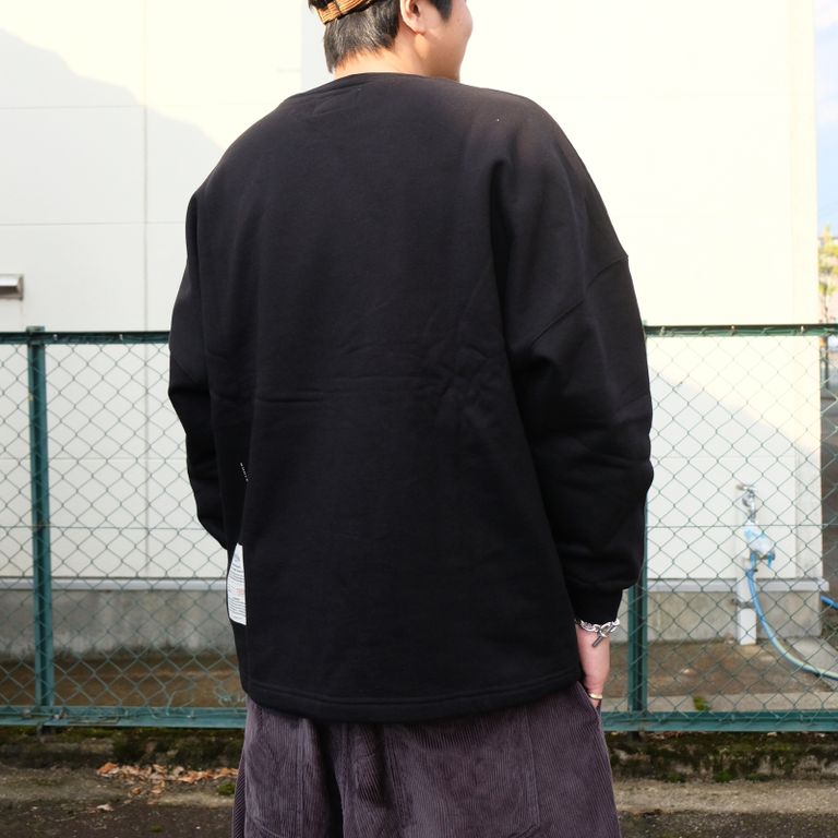 179cm 69kg : 着用サイズ L