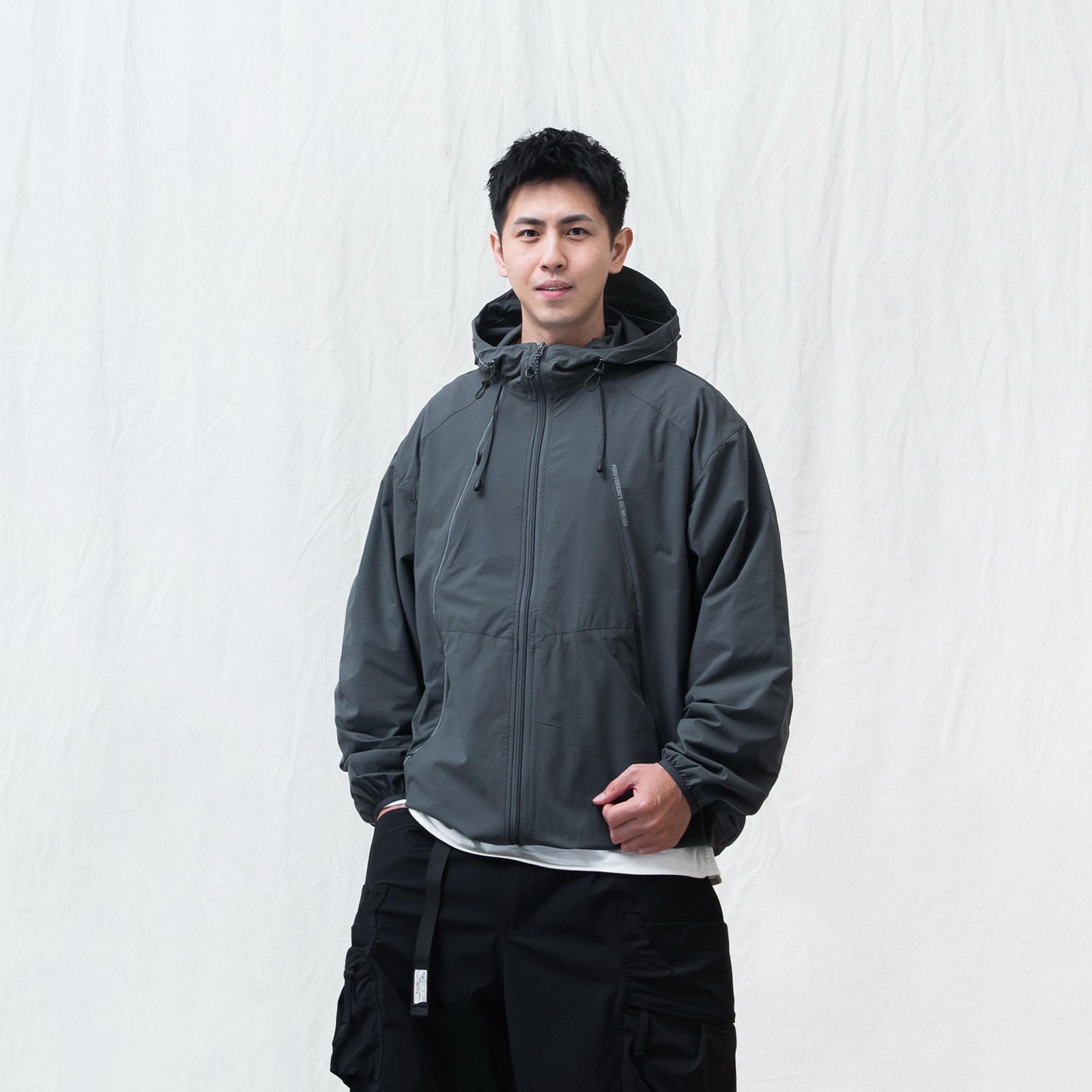 multi-season functional jacket / ダークグレー