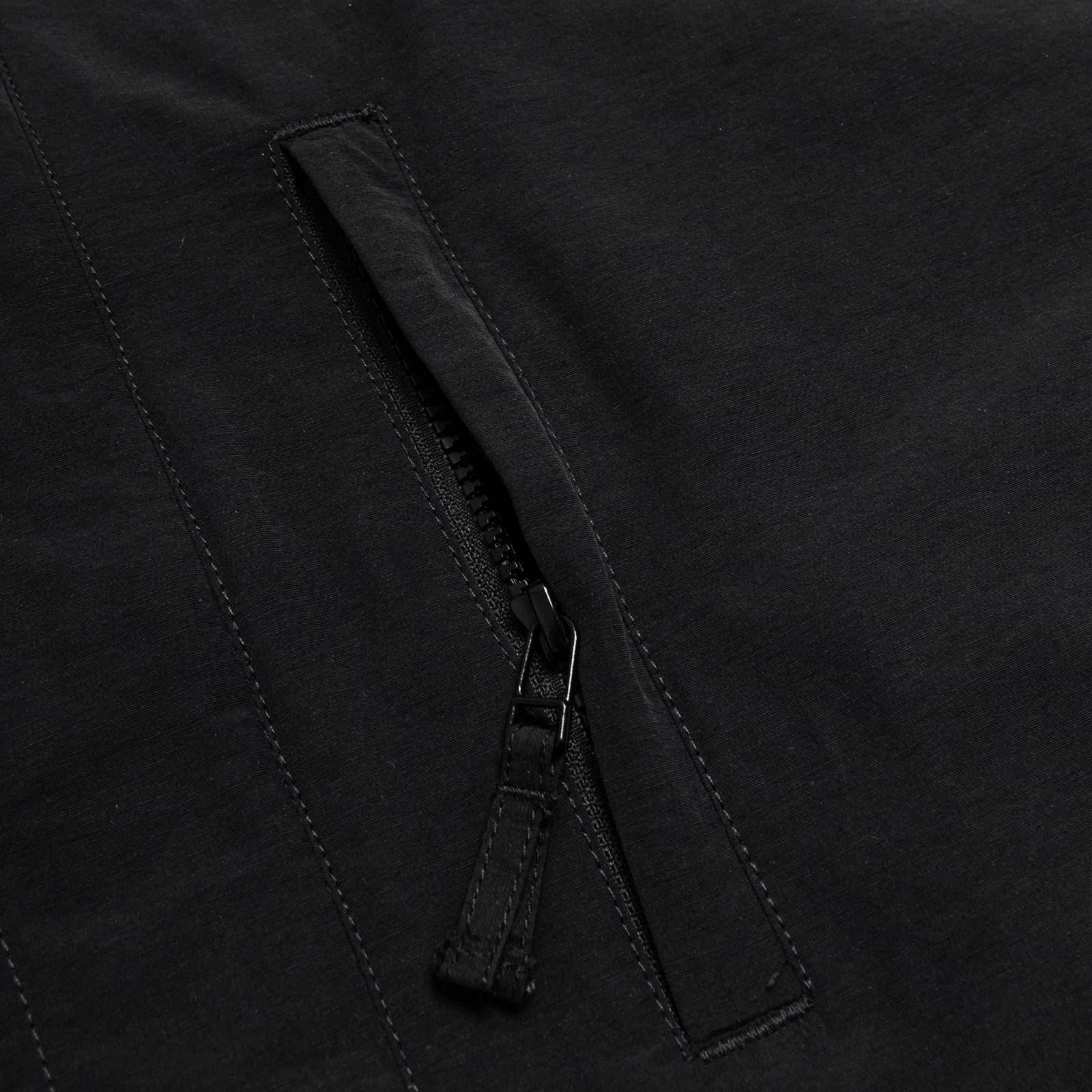 【ラスト1点 XL 】water-repellent multi-pocket utility jacket / ブラック