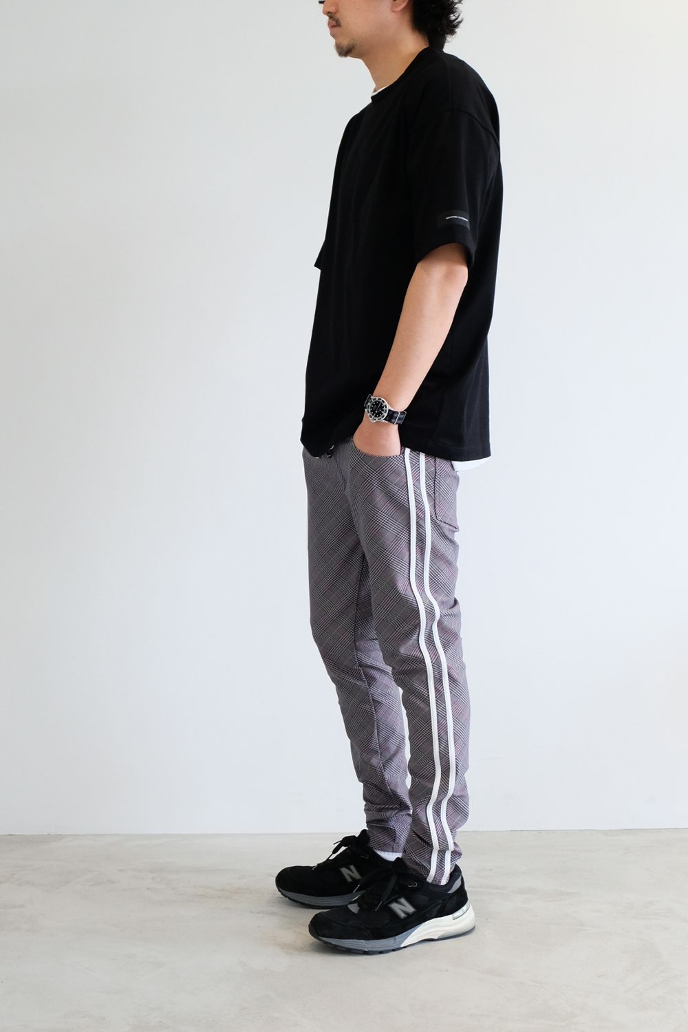 柄パンで洒落感をプラスしたシンプルかつ楽チンなtシャツコーデ 1372 Filo 柄パンで洒落感をプラスしたシンプルかつ楽チンなtシャツコーデ 1372 Filo