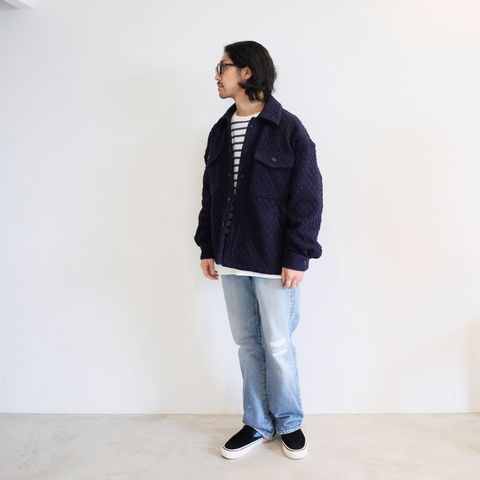 海の匂いも感じさせるCPOジャケットスタイル