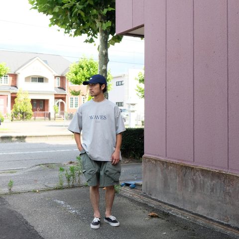 ジメジメした時期には機能素材を使用したTシャツで不快感を軽減