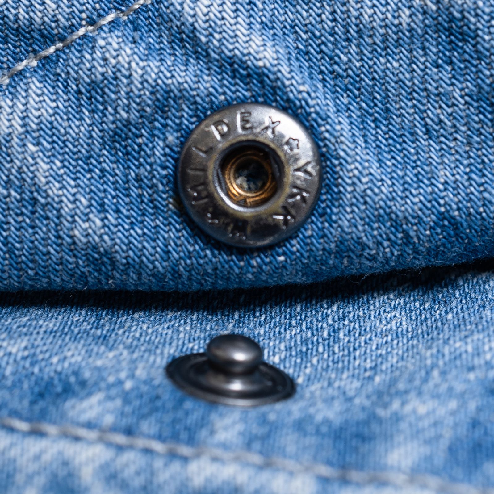 washed double cargo shorts / ウォッシュドデニムブルー