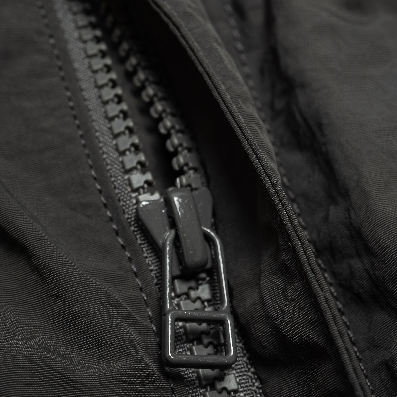 【ラスト1点 L 】water-repellent nylon cargo shorts / チャコールグレー