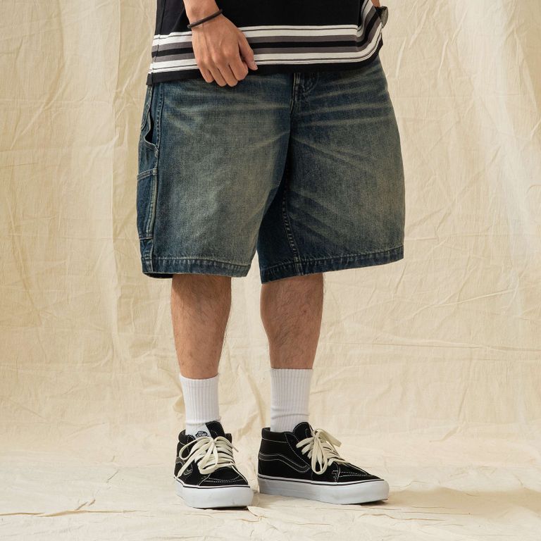 171cm 60kg : 着用サイズ M