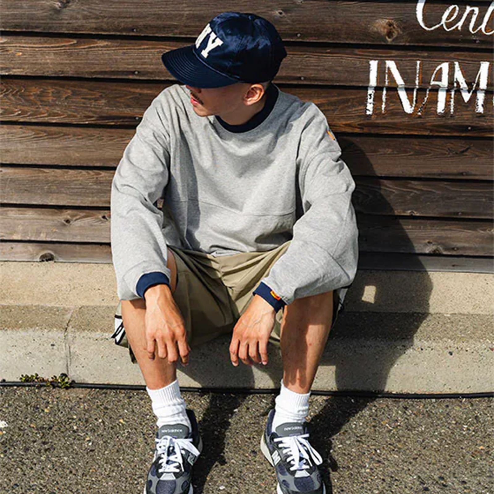 【ラスト1点 4 】BASIC L/S TEE WITH CONTRASTING RIBBED TRIMS / グレー