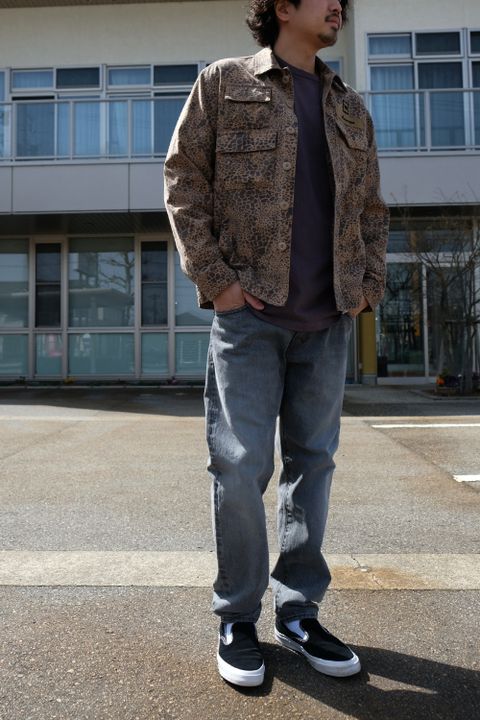 チーター柄をメインに男らしくまとめたミリジャケコーデ